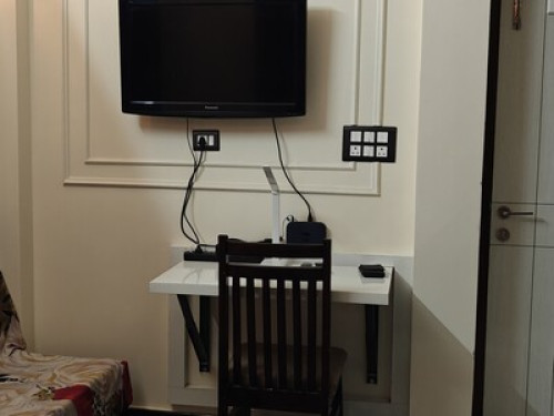 Premium Room w/Private Bath & Wi-Fi - Gallery - 19