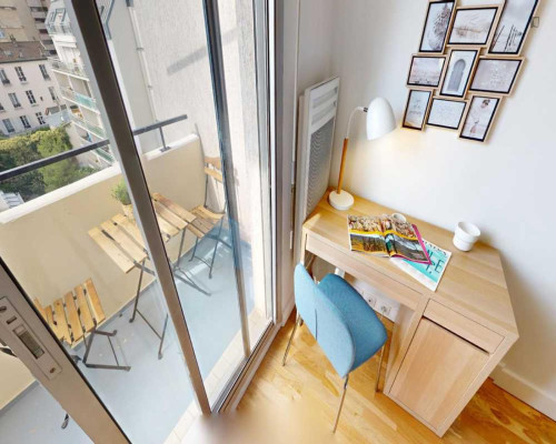 Inviting double bedroom in Beaugrenelle