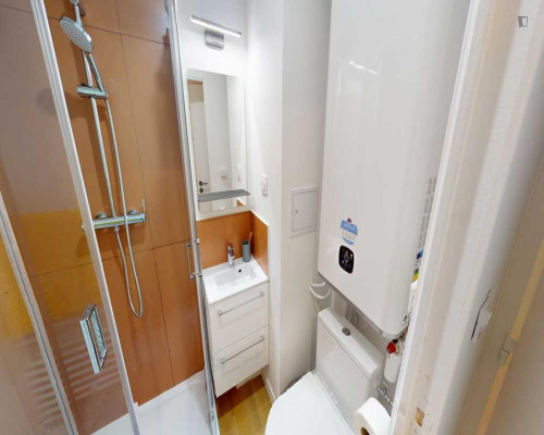 Neat and cosy double ensuite bedroom in 9th arrondissement - Opera - Gallery - 15