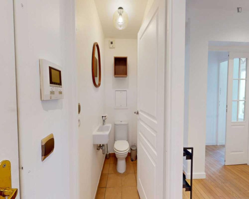 Escellent double bedroom in 1st arrondissement - Gallery - 9