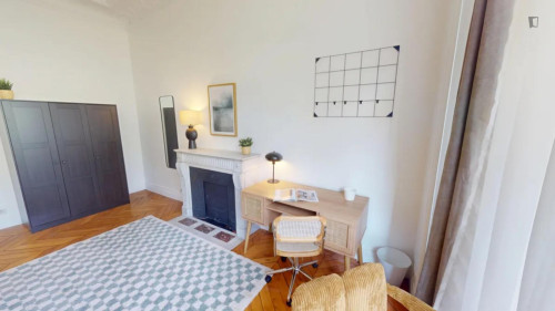 Elegant double bedroom in Plaine-Monceau - Gallery - 21