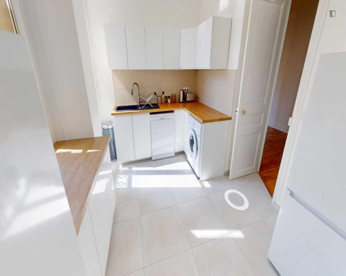 Elegant double bedroom in Plaine-Monceau - Gallery - 16