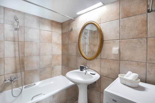 Appealing 1-bedroom flat in Neapoli - Gallery - 11