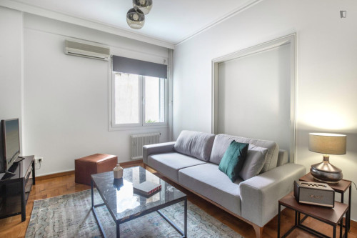 Appealing 1-bedroom flat in Neapoli - Gallery - 6