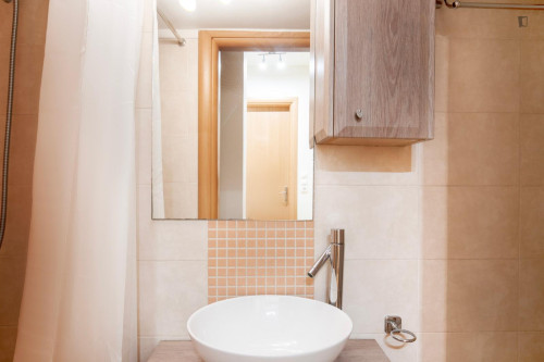 Inviting 2-bedroom flat in Nea Smirni