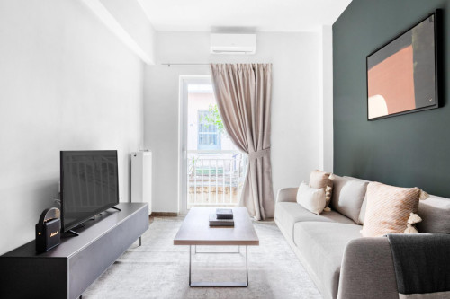 Inviting 1-bedroom flat near the Metropolitan College - Gallery - 5