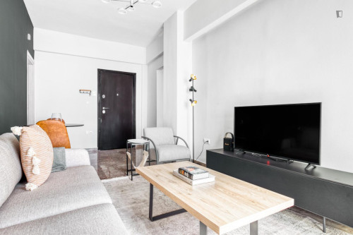 Inviting 1-bedroom flat near the Metropolitan College - Gallery - 7