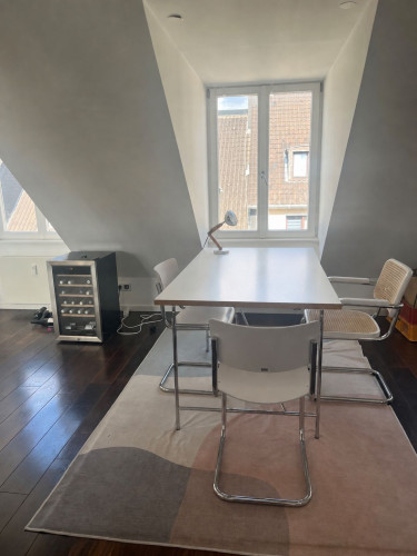 Bright, stylish apartment in Düsseldorf Carlstadt - Gallery - 5