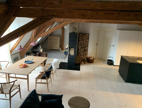 Beautiful Maisonette in Old Town - 200m to Lake Promenade/ Parking/ Furnished