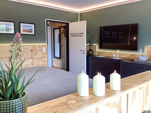 Meerbusch, Apartment with balcony, ground floor, 1-2 people, incl. comprehensive service