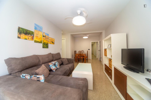 Homely single bedroom bedroom near Parque Federico García Lorca - Gallery - 15