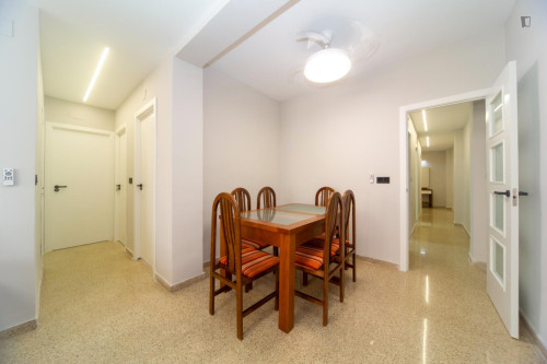 Homely single bedroom bedroom near Parque Federico García Lorca - Gallery - 13
