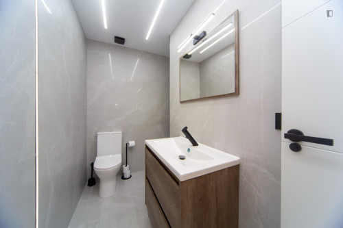 Homely single bedroom bedroom near Parque Federico García Lorca - Gallery - 5