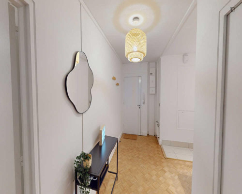 Inviting double bedroom in 15th arrondissement