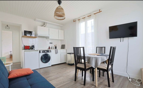 Bright & Charming One-Bedroom Apartment in the Heart of Paris' 12th