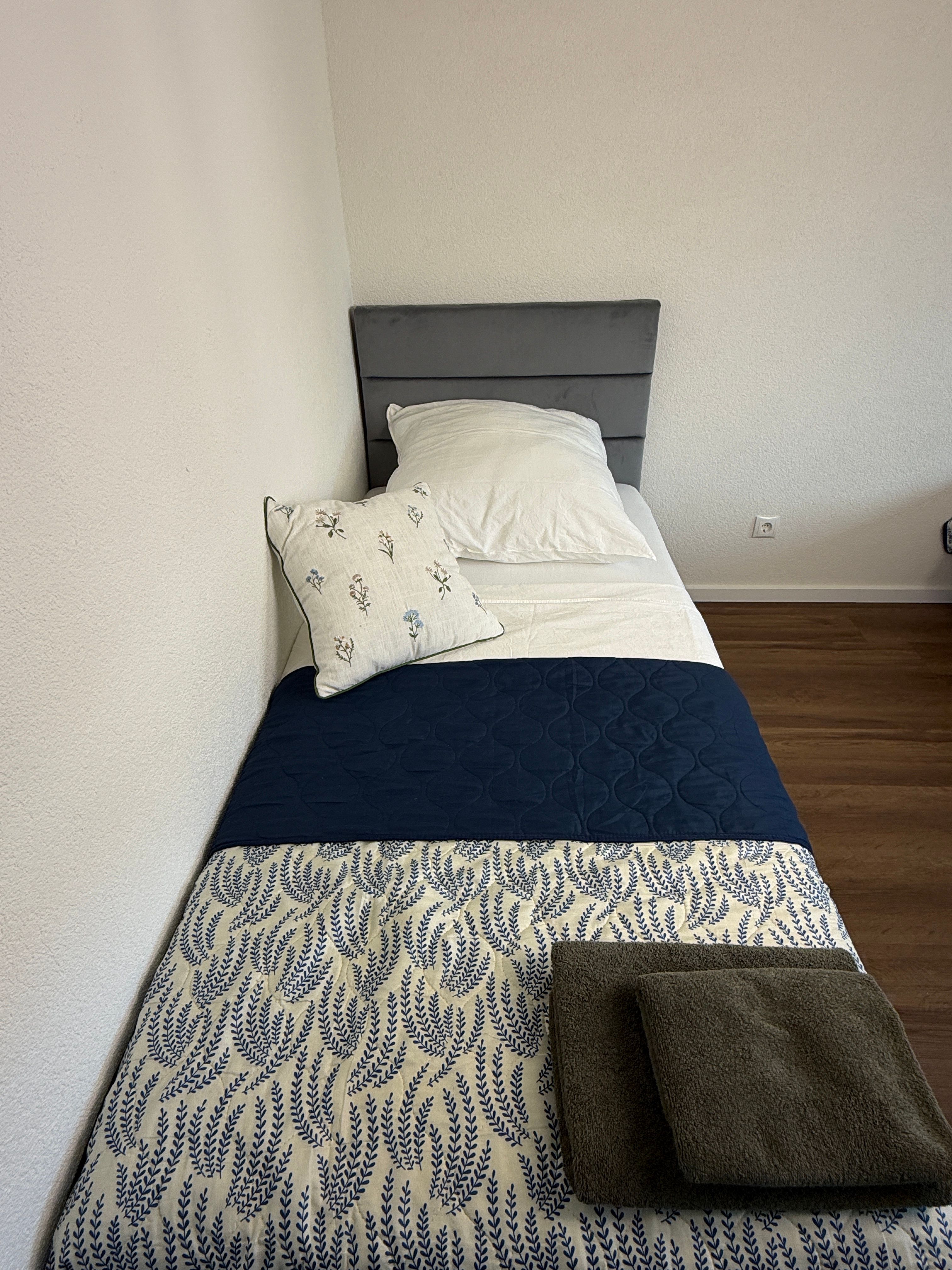 Napa Night – Bright 3-Room Apartment, 81 Sqm, Balcony - 16