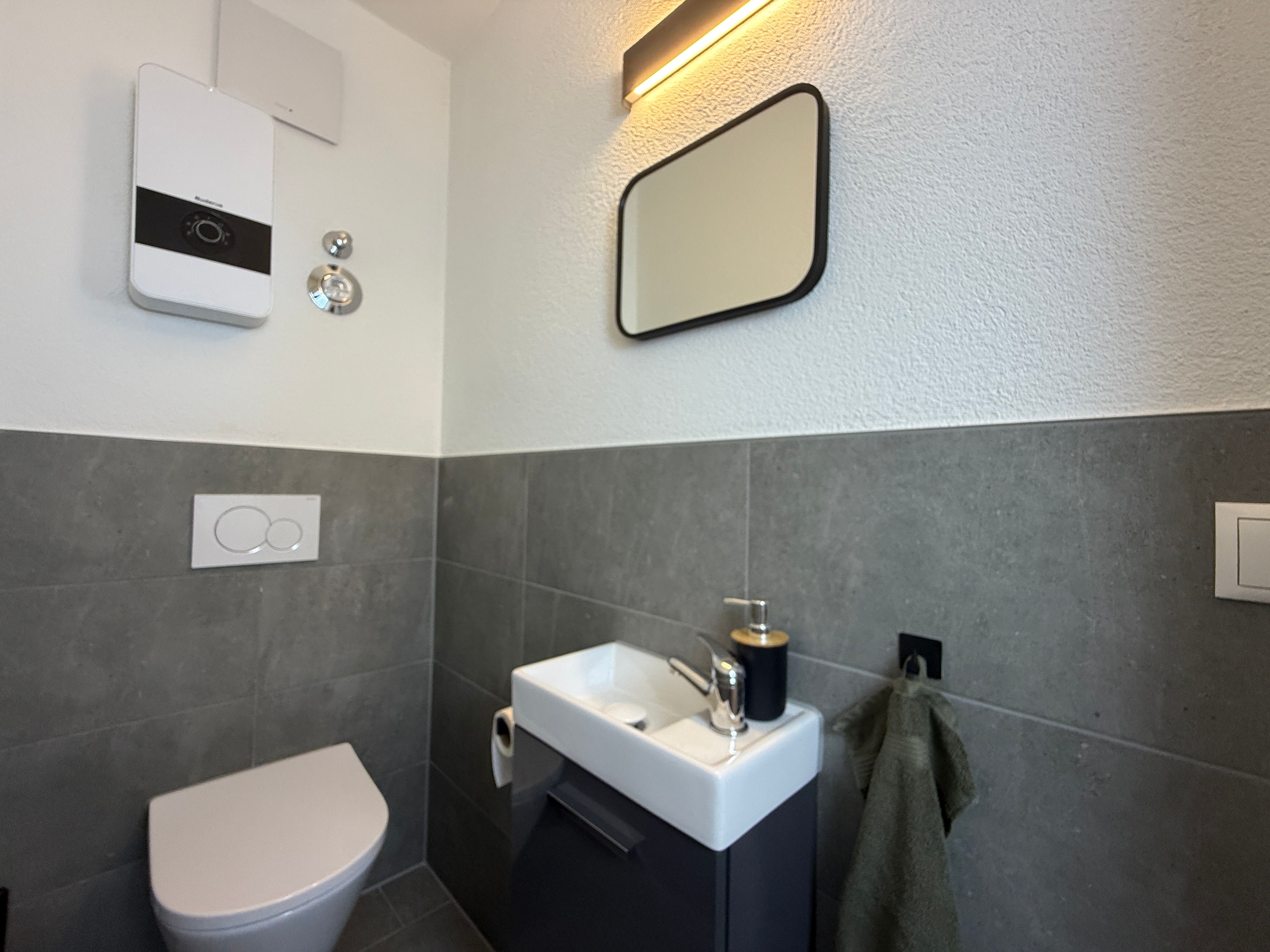 Napa Night – Bright 3-Room Apartment, 81 Sqm, Balcony - 13