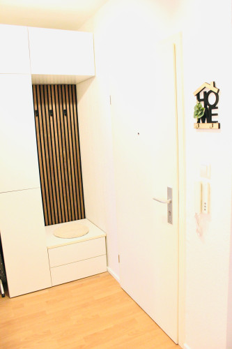 Stylish, Bright and Modern Apartment in Prime location Loretto straße Unterbilk with Rheinturm view - Gallery - 15