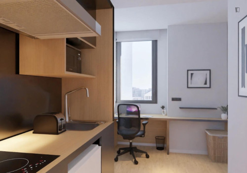 Inviting single ensuite bedroom near Universidad Pública de Navarra - Gallery - 5