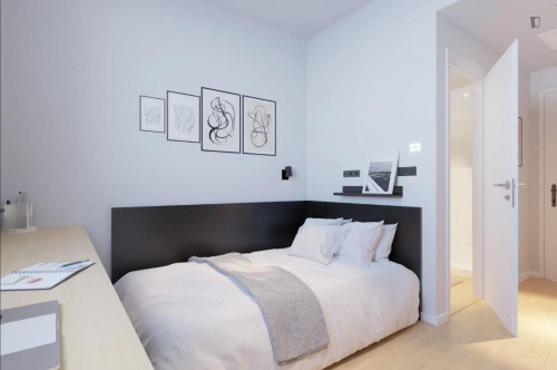 Inviting single ensuite bedroom near Universidad Pública de Navarra - Gallery - 25
