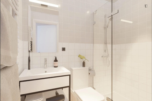 Inviting single ensuite bedroom near Universidad Pública de Navarra - Gallery - 24