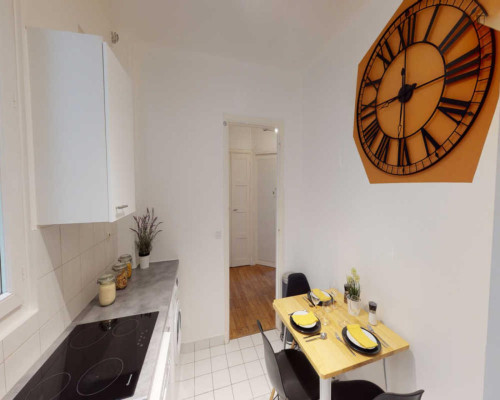 Inviting double bedroom in Parc-de-Montsouris - Gallery - 7