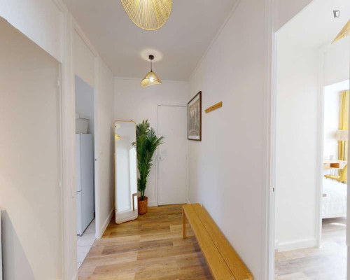 Elegant double bedroom in Saint-Lambert - Gallery - 5