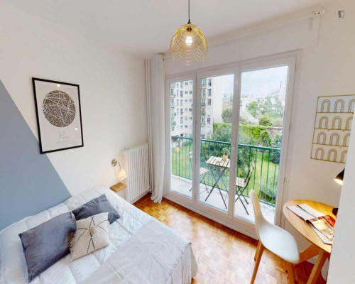 Welcoming double bedroom in 12th arrondissement