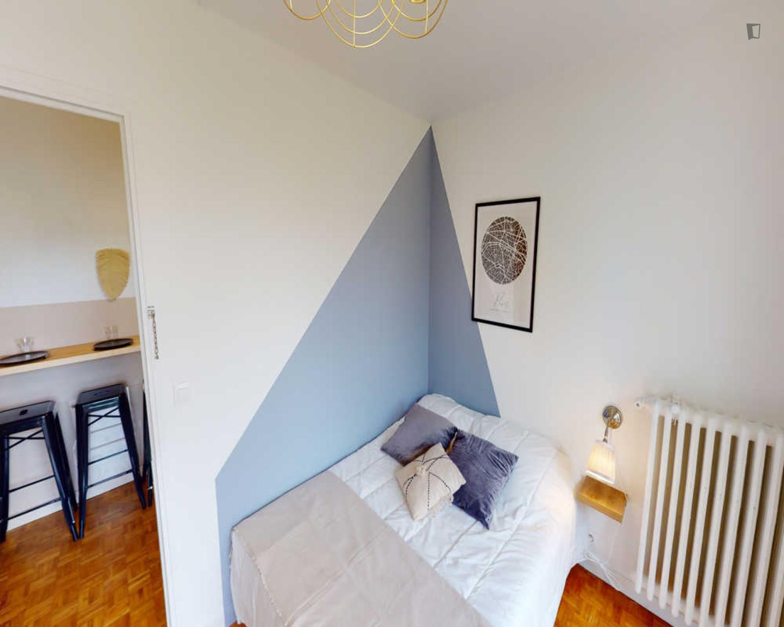 Welcoming Double Bedroom In 12th Arrondissement - 1
