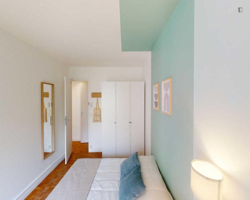 Neat double bedroom in 12th arrondissement
