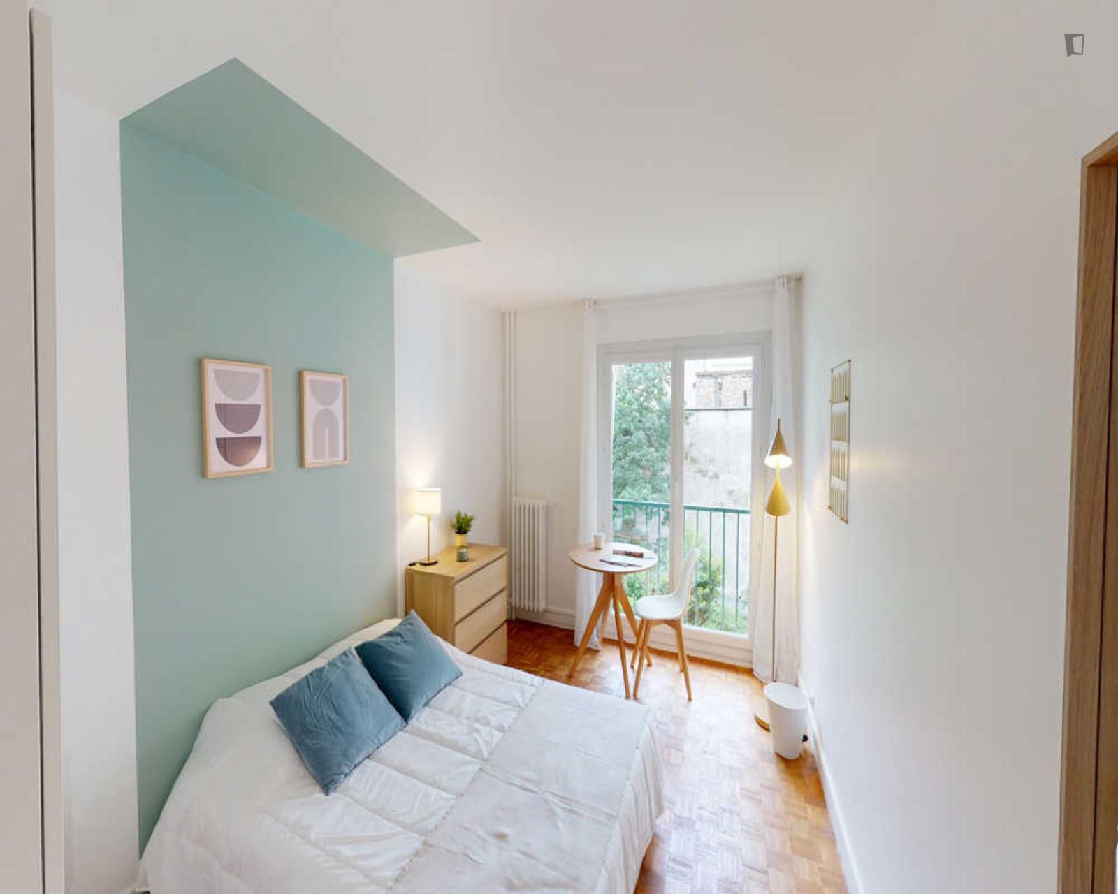 Neat Double Bedroom In 12th Arrondissement - 1
