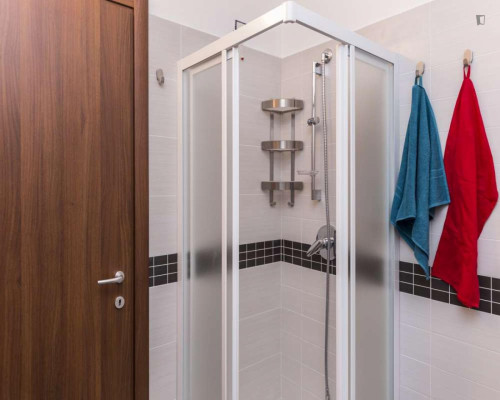 Bright single bedroom near the Corvetto subway station - Gallery - 9
