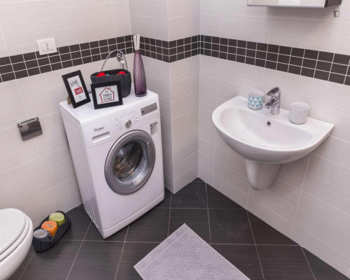 Bright single bedroom near the Corvetto subway station