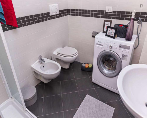 Bright single bedroom near the Corvetto subway station - Gallery - 13