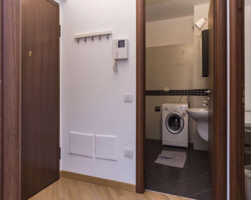 Bright single bedroom near the Corvetto subway station