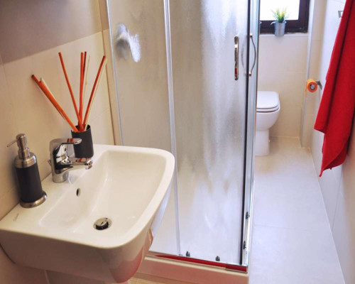 Welcoming double bedroom near the Polytechnic University - Gallery - 7