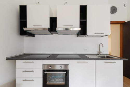 Neat and cosy double bedroom in Bicocca - Gallery - 13
