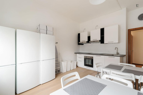 Neat and cosy double bedroom in Bicocca - Gallery - 14