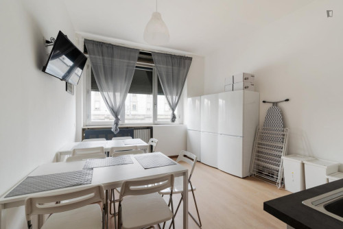 Neat and cosy double bedroom in Bicocca - Gallery - 16