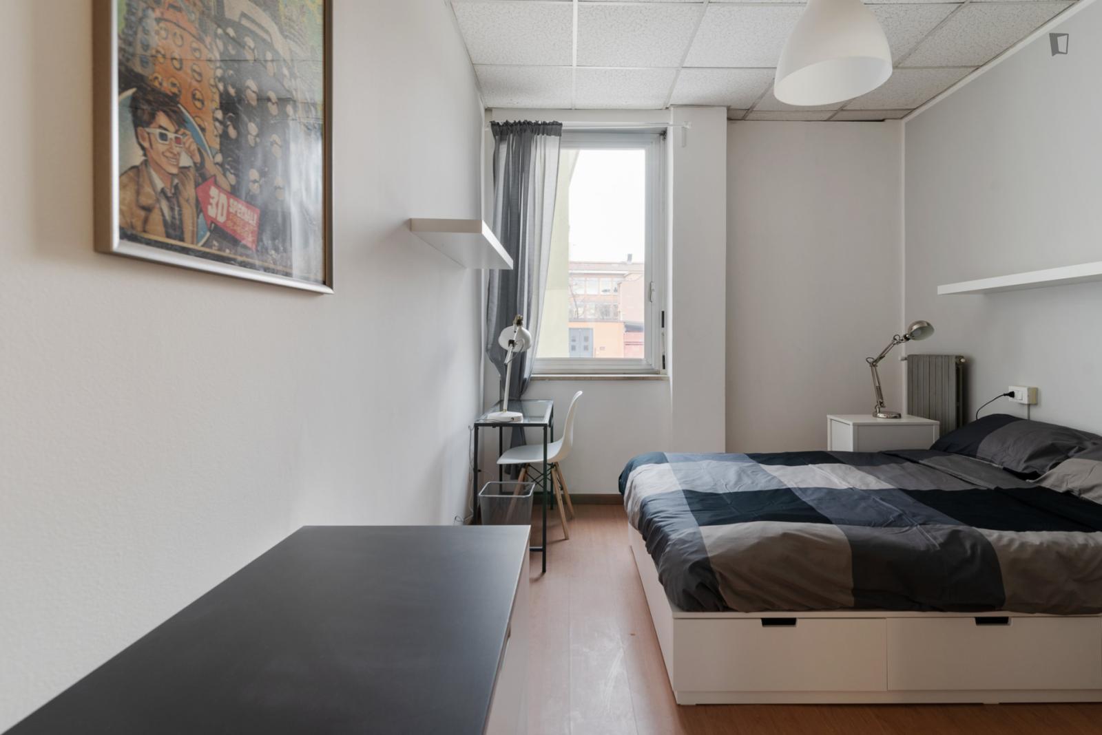 Neat And Cosy Double Bedroom In Bicocca - 1