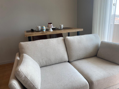 Modern Studio with a balcony close to Aveiro Train Station
