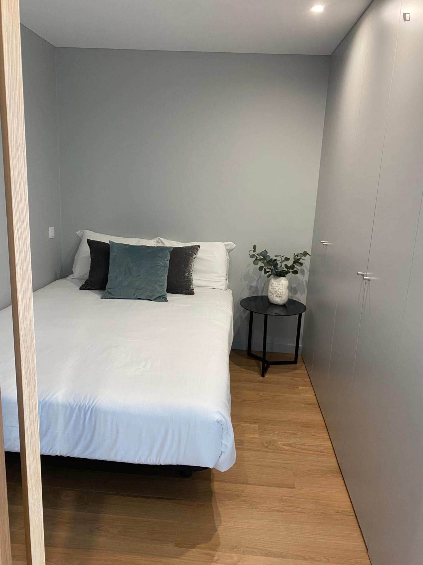 Modern Studio With A Balcony Close To Aveiro Train Station - 1