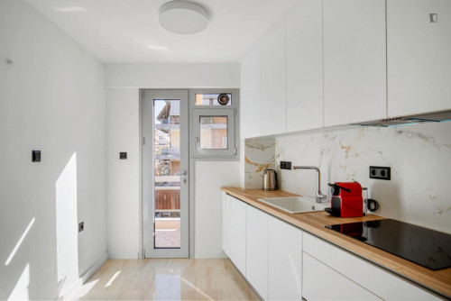 Bright 1-bedroom flat in Paleo Faliro - Gallery - 10