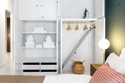 Wonderful 1-bedroom flat in Koukaki