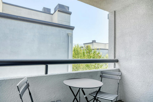 South San Fernando Boulevard, Burbank, CA - Gallery - 5