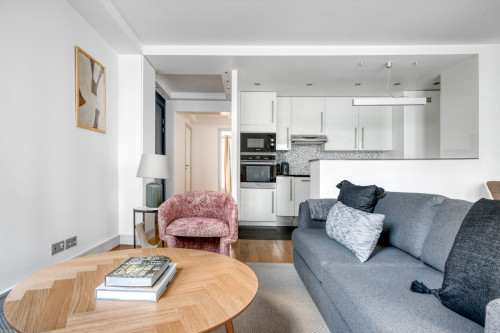 Stylish 2-Bedroom Apartment in Batignolles, Paris - Gallery - 22