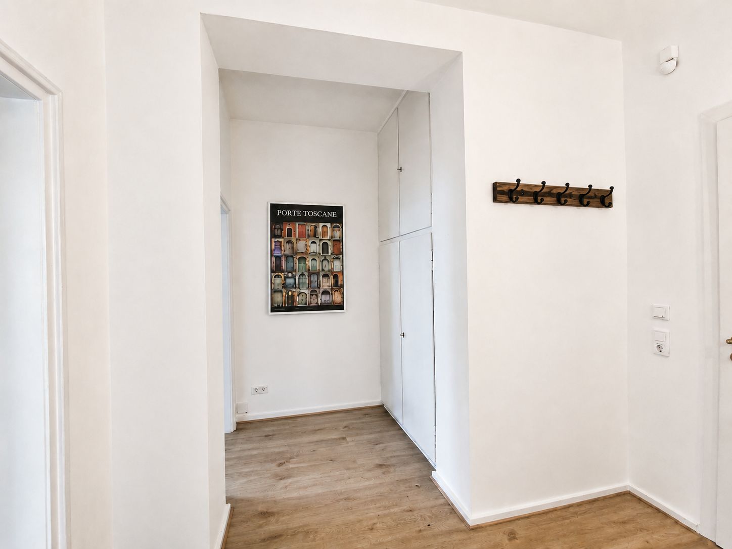 Spacious, Fully Furnished Apartment In Düsseldorf-Düsseltal Near Schillerplatz – Balcony, Comfort, A - 1