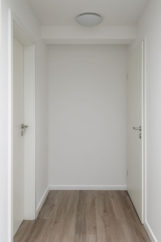 Modern room in shared flat near Main Station - Gallery - 10
