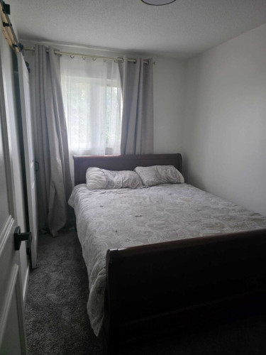 Cozy & Welcoming Edmonton Homestay 