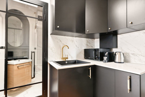Cardinal Suite: Studio with a panoramic balcony - Gallery - 16